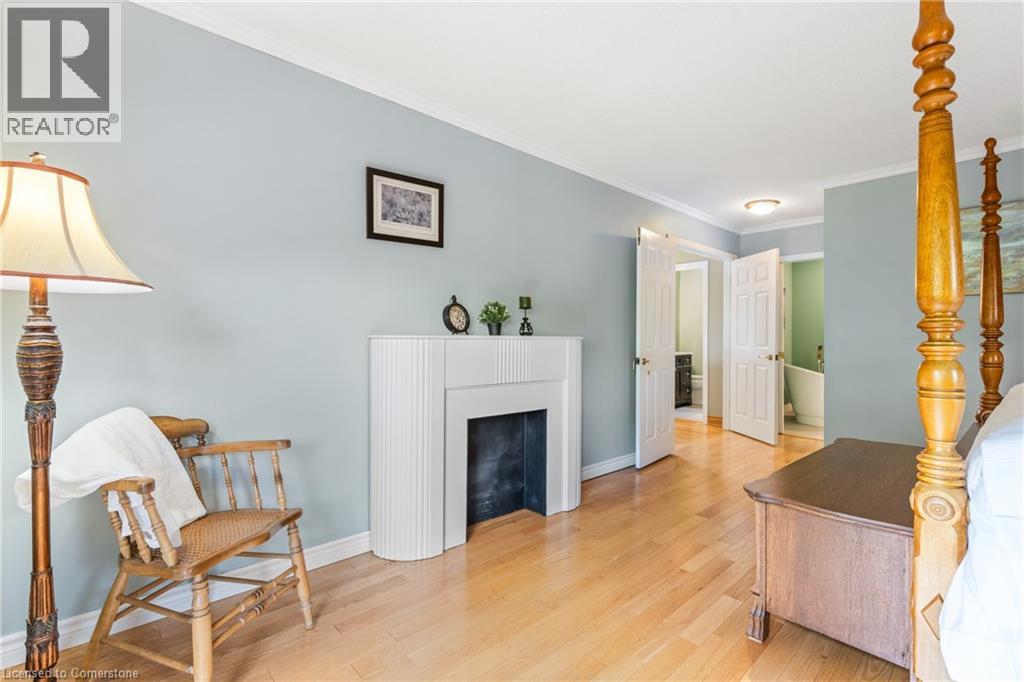 Photo 28 of 1023 West River Road, Cambridge ON