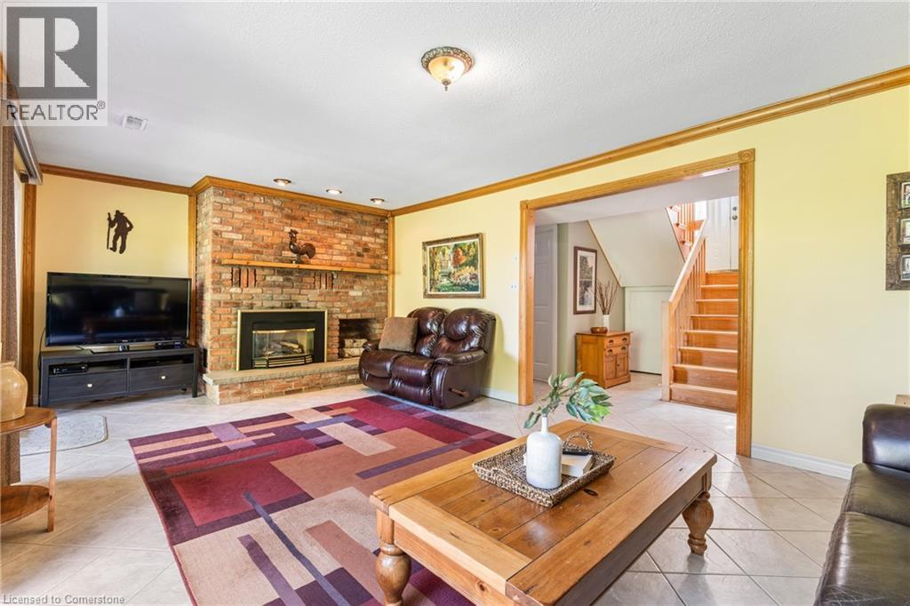 Photo 33 of 1023 West River Road, Cambridge ON