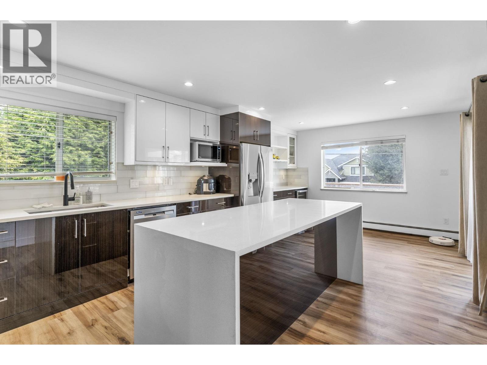 Photo 31 of 996 Duthie Avenue, Burnaby BC