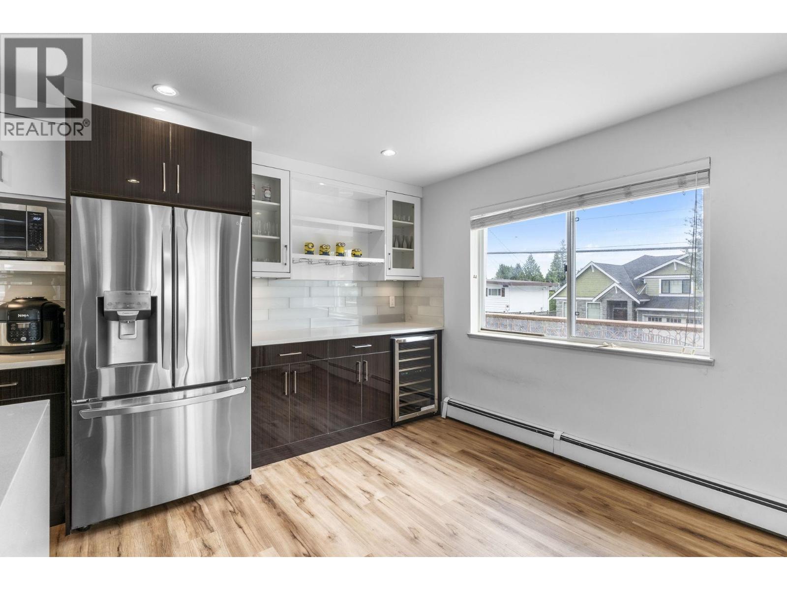Photo 13 of 996 Duthie Avenue, Burnaby BC