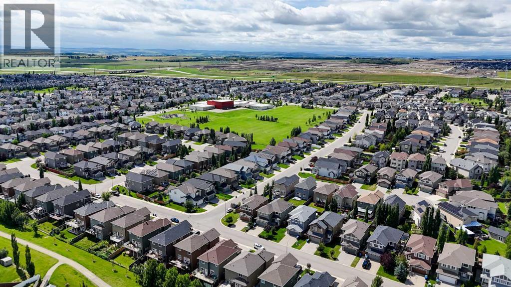 Single Family House for Sale in  Everhollow Street SW Evergreen Calgary 