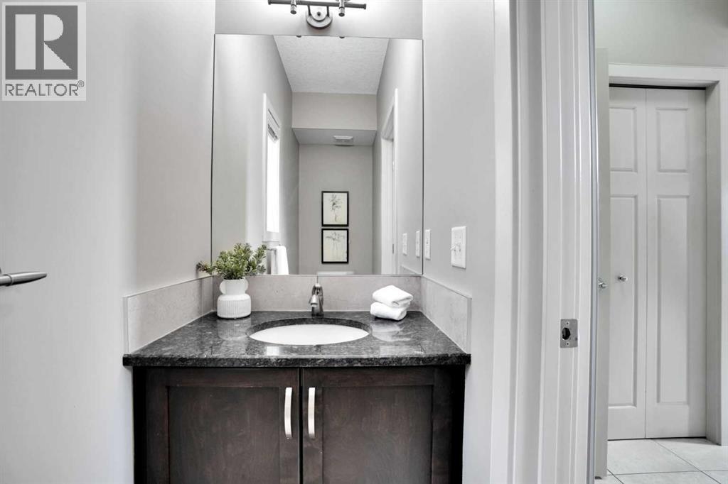 Single Family House for Sale in  Everhollow Street SW Evergreen Calgary 