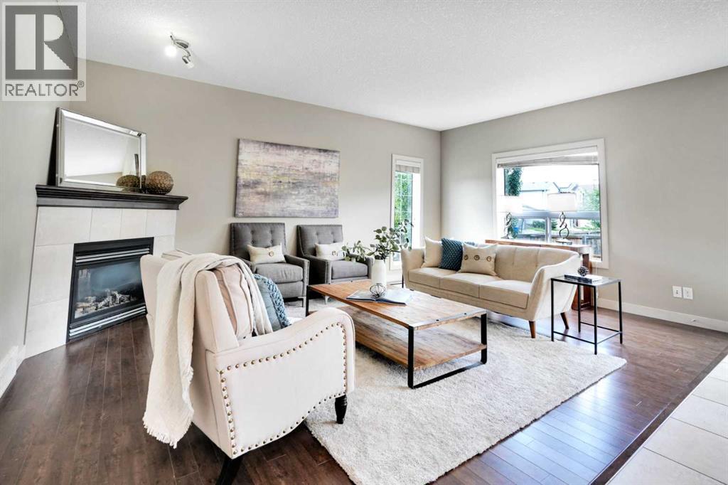 Single Family House for Sale in  Everhollow Street SW Evergreen Calgary 