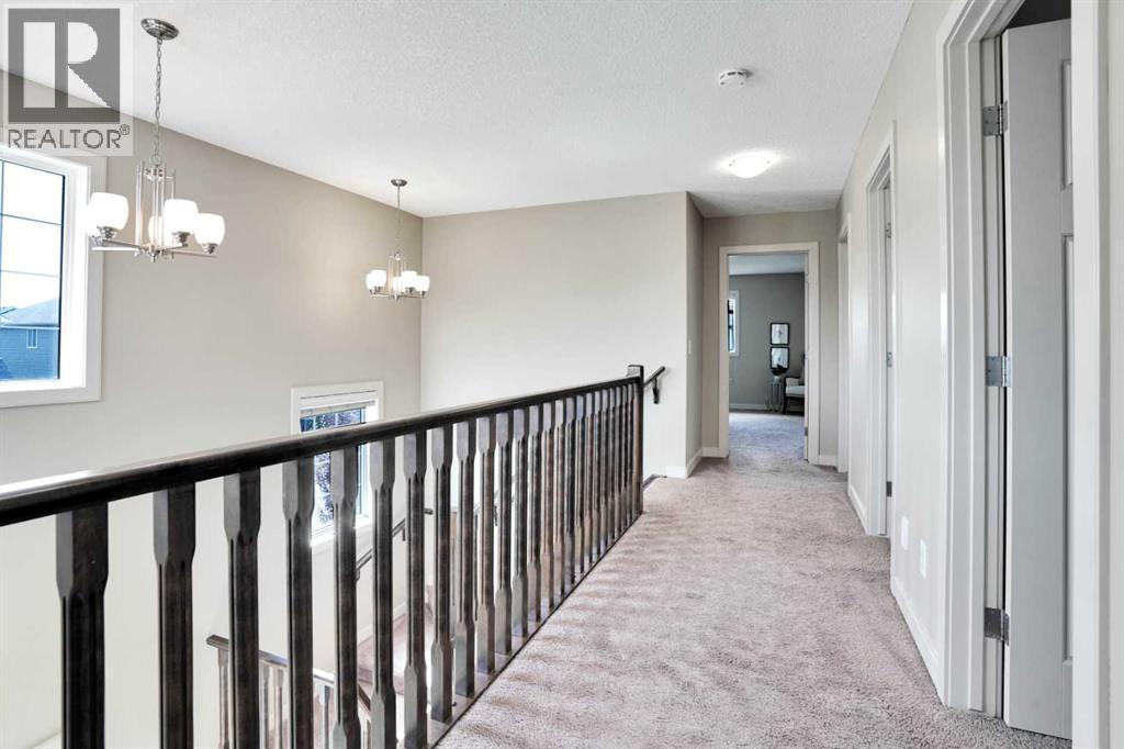 Single Family House for Sale in  Everhollow Street SW Evergreen Calgary 
