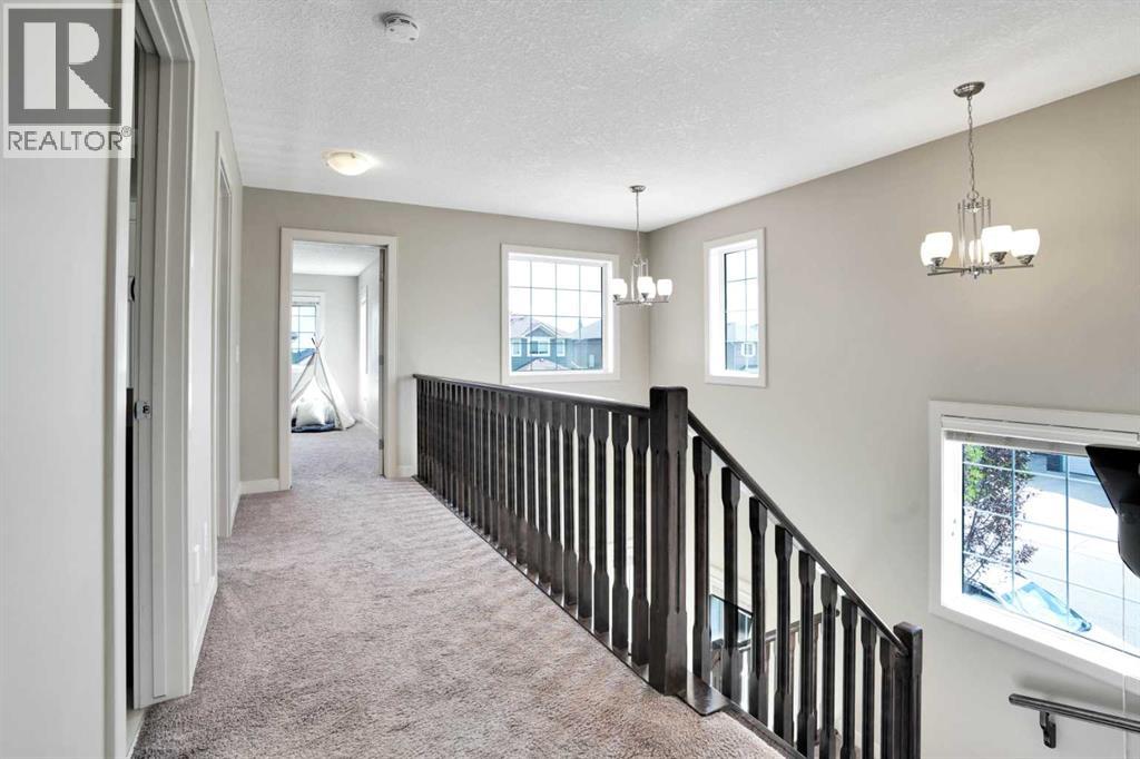 Single Family House for Sale in  Everhollow Street SW Evergreen Calgary 