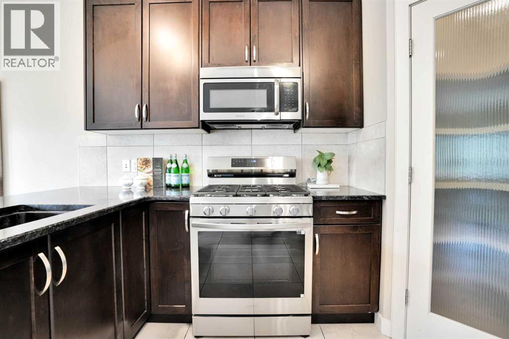 Single Family House for Sale in  Everhollow Street SW Evergreen Calgary 
