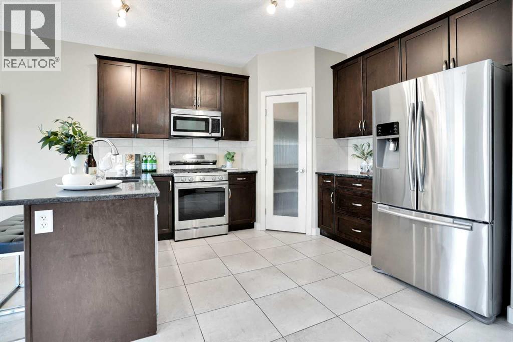 Single Family House for Sale in  Everhollow Street SW Evergreen Calgary 