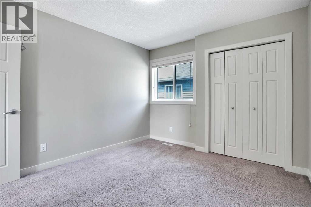 Single Family House for Sale in  Everhollow Street SW Evergreen Calgary 