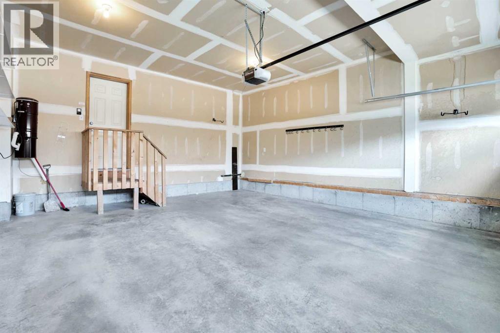Single Family House for Sale in  Everhollow Street SW Evergreen Calgary 