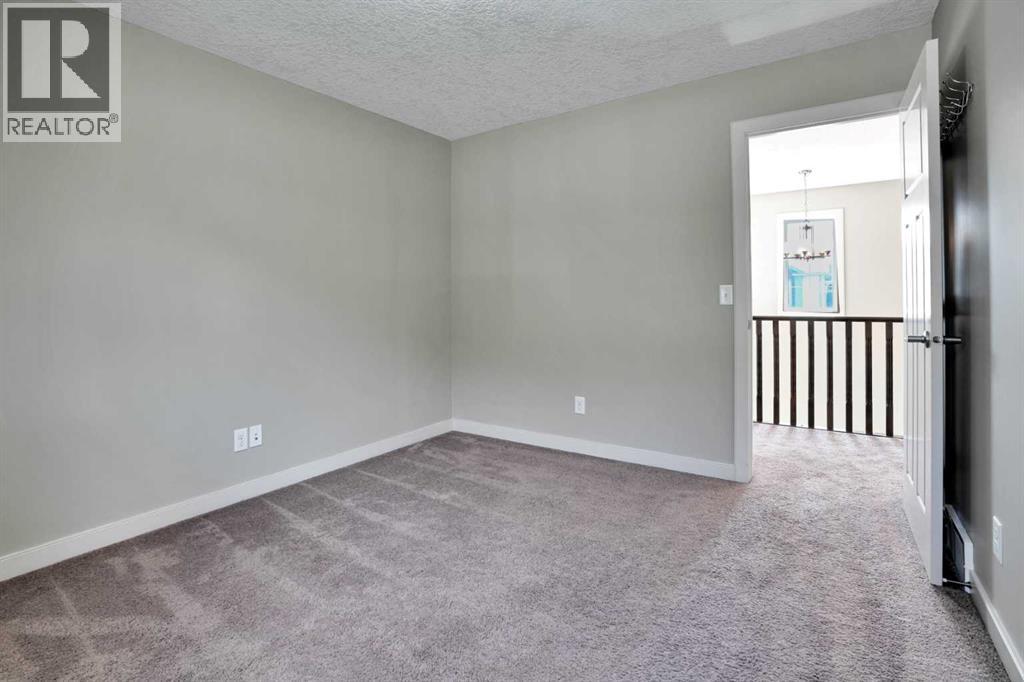 Single Family House for Sale in  Everhollow Street SW Evergreen Calgary 