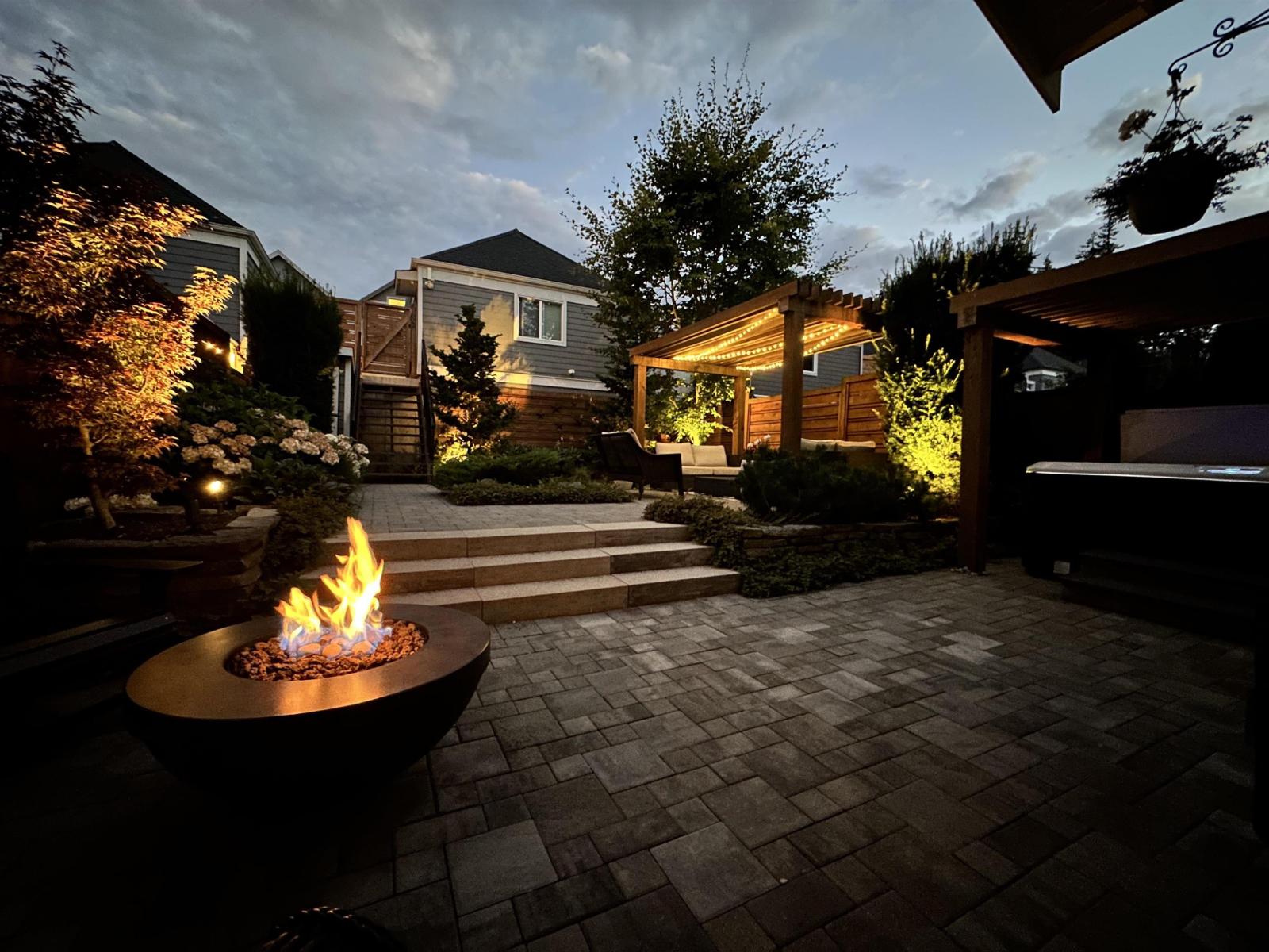 Photo 38 of 15868 Mountain View Drive, Surrey BC