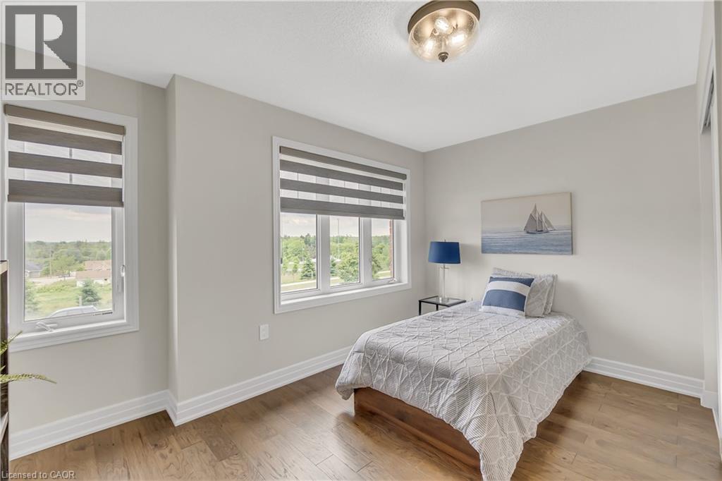 Photo 30 of 214 Blair Creek Drive, Kitchener ON