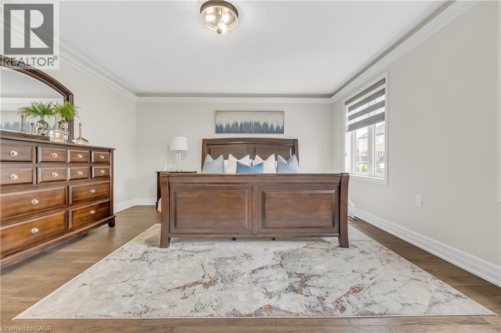 Photo 23 of 214 Blair Creek Drive, Kitchener ON