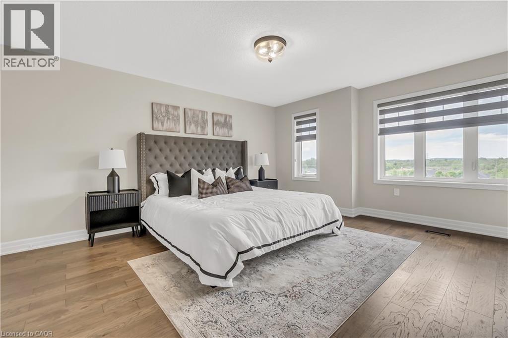 Photo 10 of 214 Blair Creek Drive, Kitchener ON