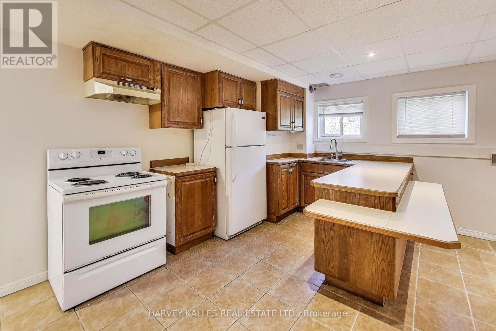 Photo 40 of 197 Park Avenue, East Gwillimbury ON