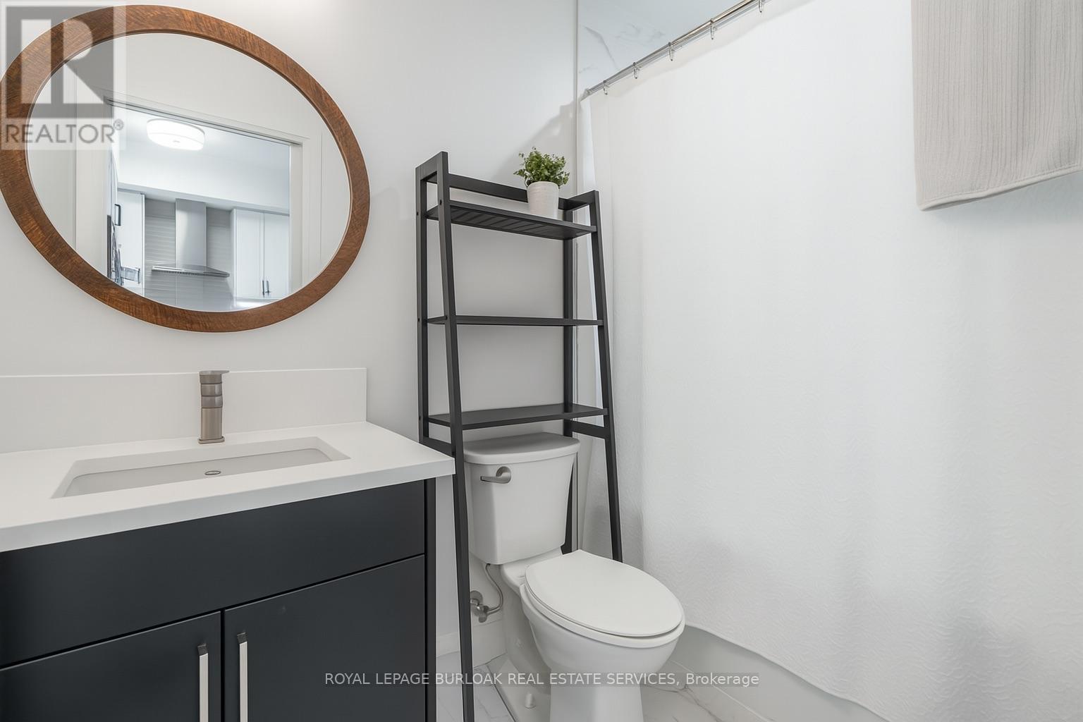 Photo 16 of 604 500 Brock Avenue, Burlington ON