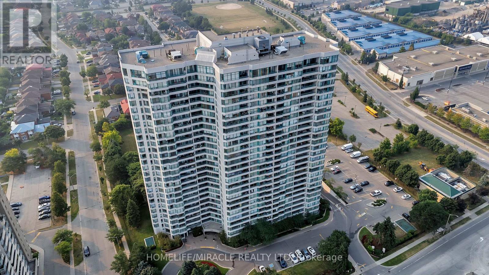 Photo 50 of 2009 550 Webb Drive, Mississauga ON