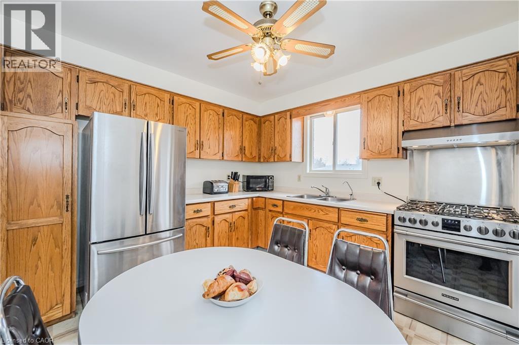 Photo 25 of 26 Brazolot Drive, Guelph ON