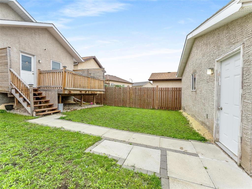 Photo 42 of 346 Dr Jose Rizal Way, Winnipeg MB