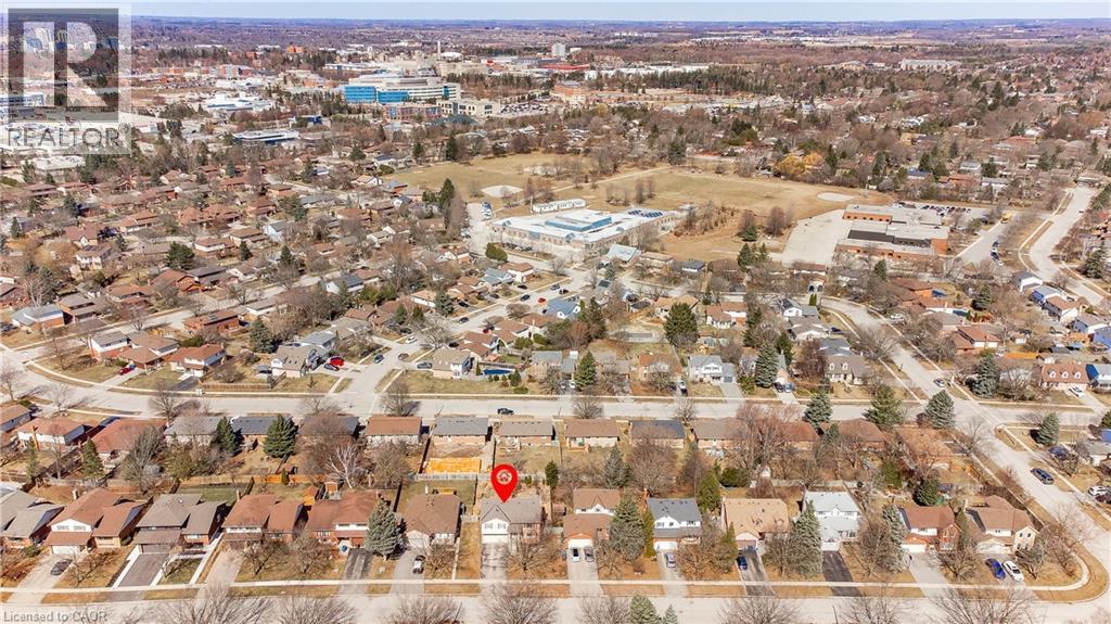 Photo 16 of 26 Brazolot Drive, Guelph ON