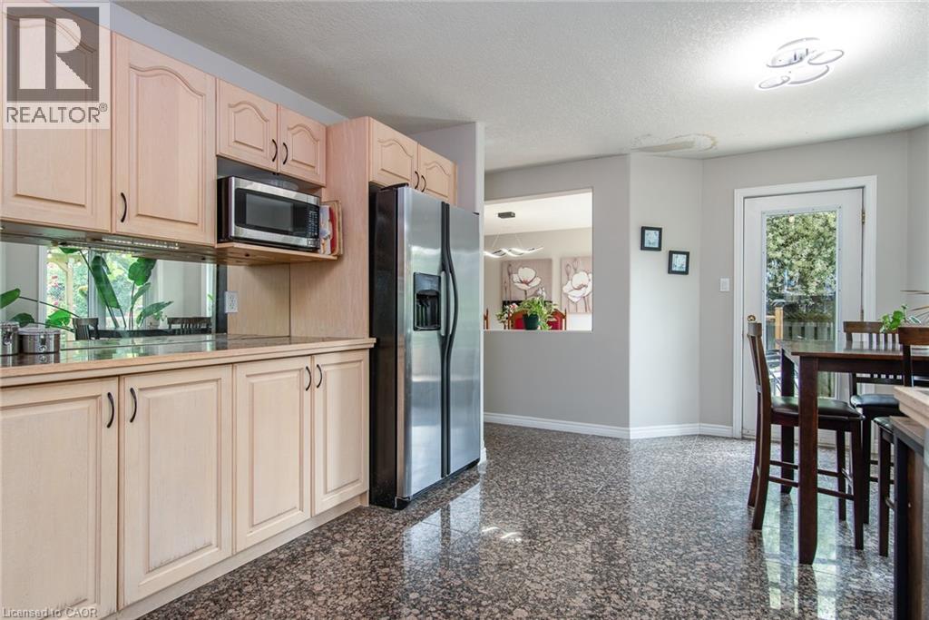 Photo 46 of 11 Apple Ridge Drive, Kitchener ON