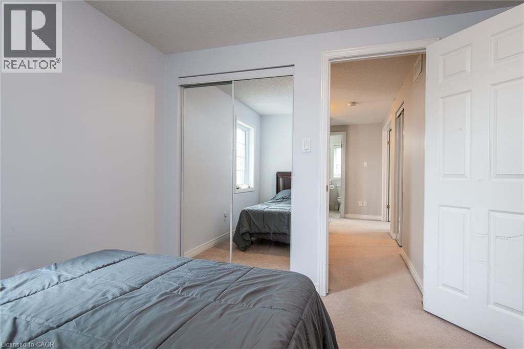 Photo 24 of 11 Apple Ridge Drive, Kitchener ON