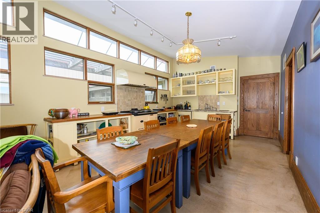 Photo 4 of 3749 Walker Road, Lincoln ON