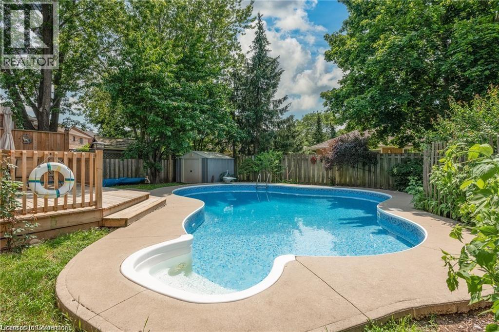 Photo 16 of 16 Beasley Crescent, Cambridge ON