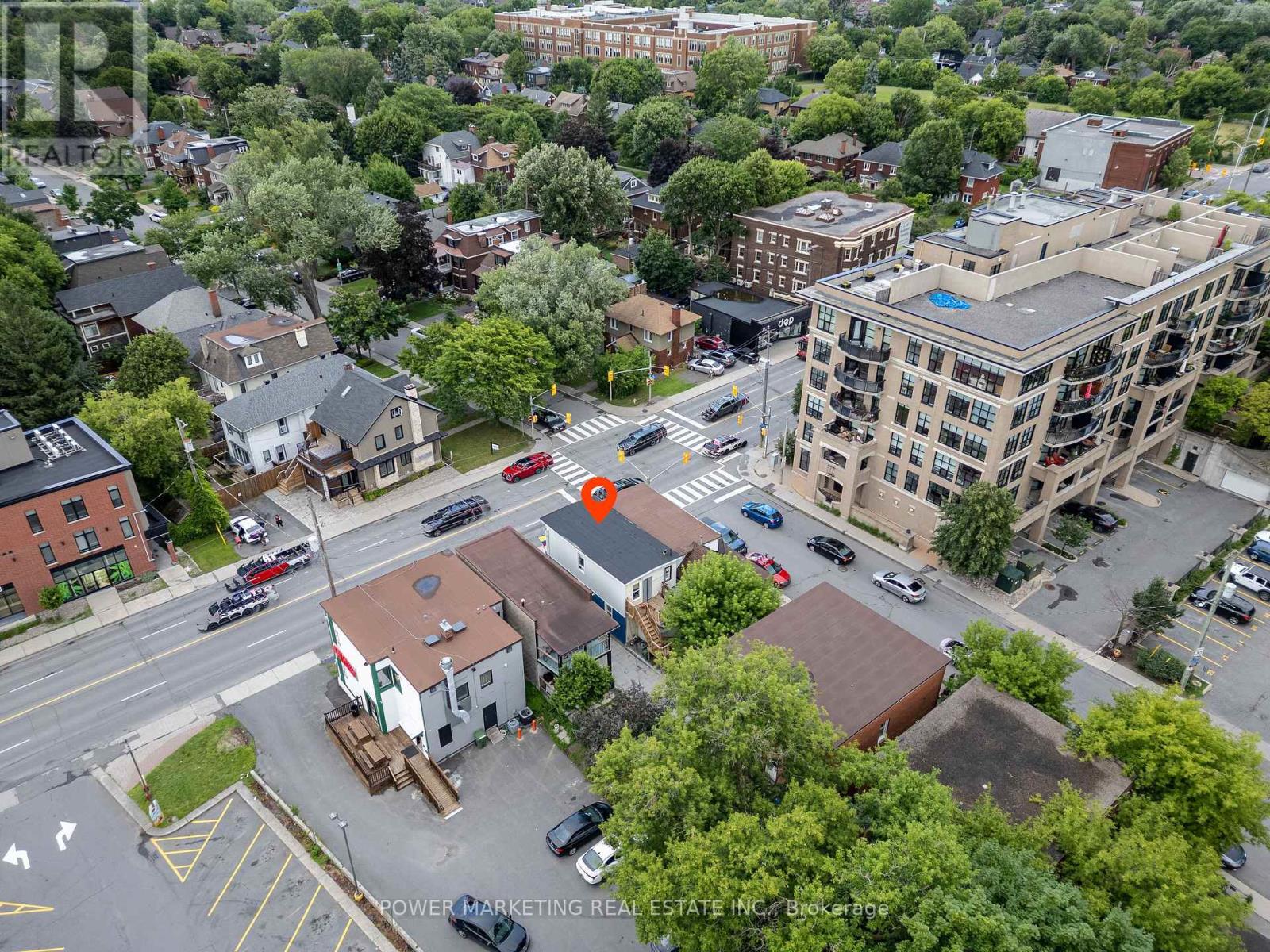 Photo 10 of 684 Bronson Avenue, Ottawa ON