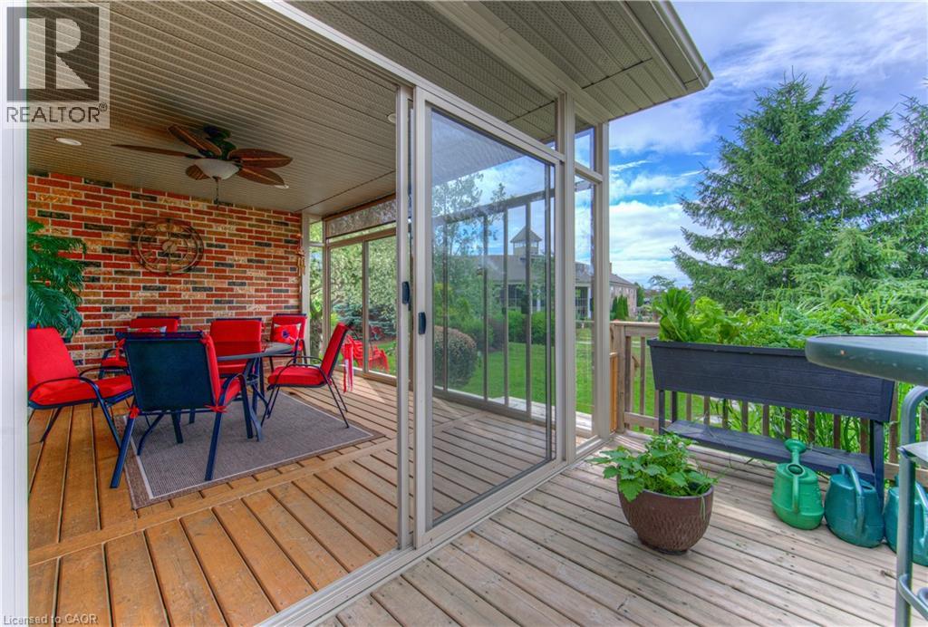 Photo 41 of 22 Orchard Way, New Hamburg ON
