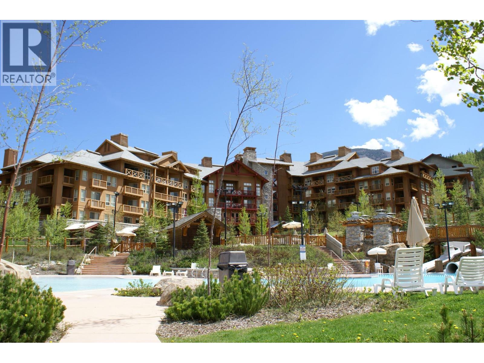 2090 Summit Drive, Panorama - Exteriors - Full Complex View - Photo 2