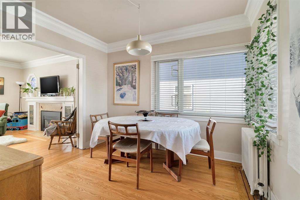 Photo 9 of 6895 Curtis Street, Burnaby BC