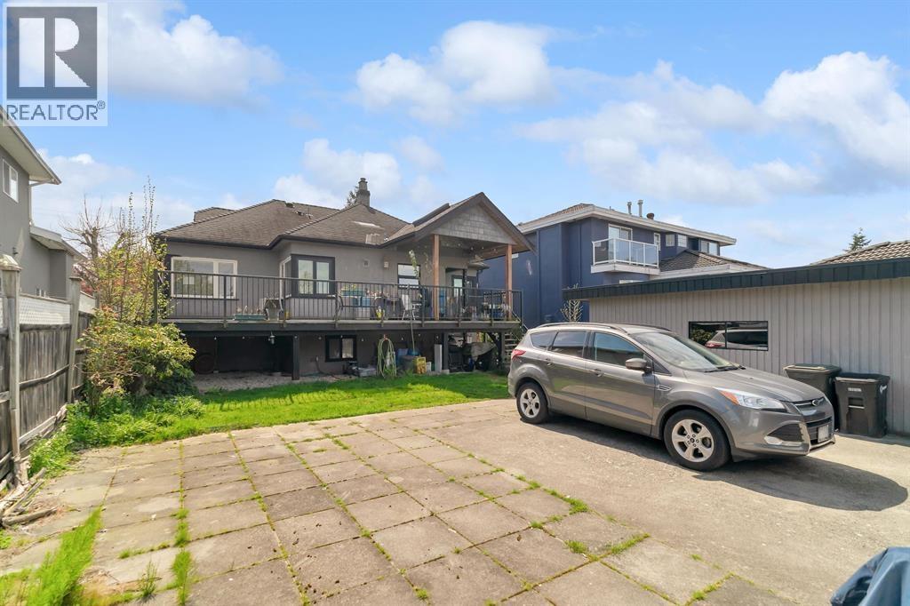 Photo 17 of 6895 Curtis Street, Burnaby BC