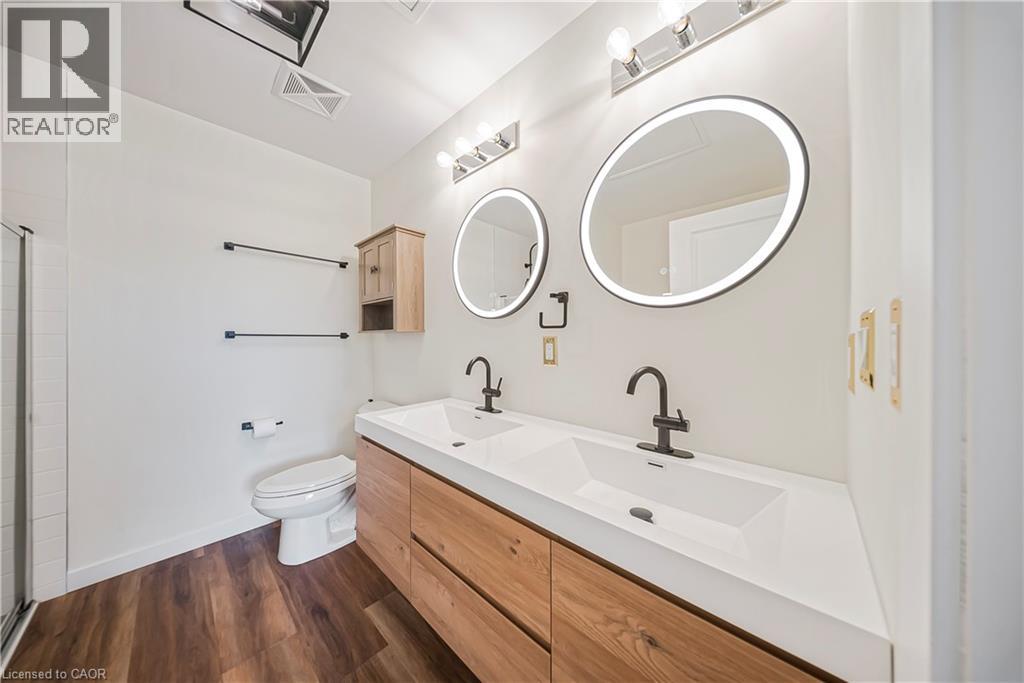 Photo 39 of 168 Sabina Drive Unit 214, Oakville ON