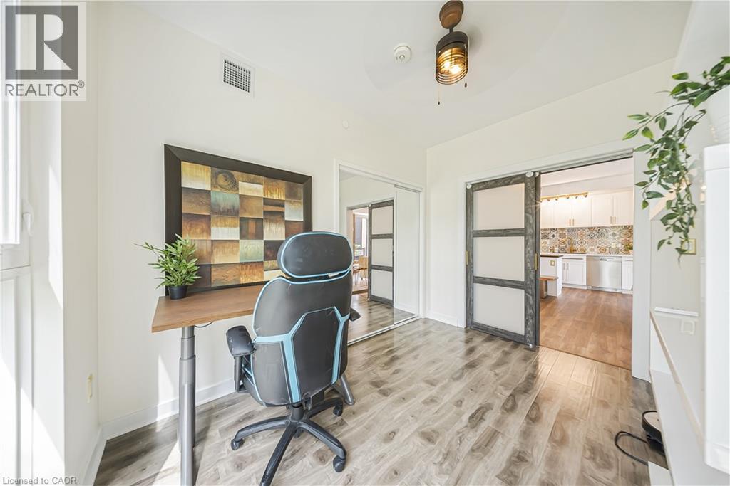 Photo 4 of 168 Sabina Drive Unit 214, Oakville ON