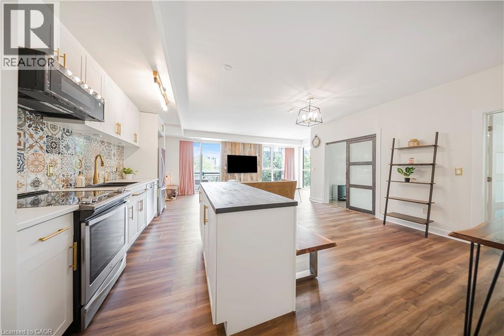 Photo 10 of 168 Sabina Drive Unit 214, Oakville ON