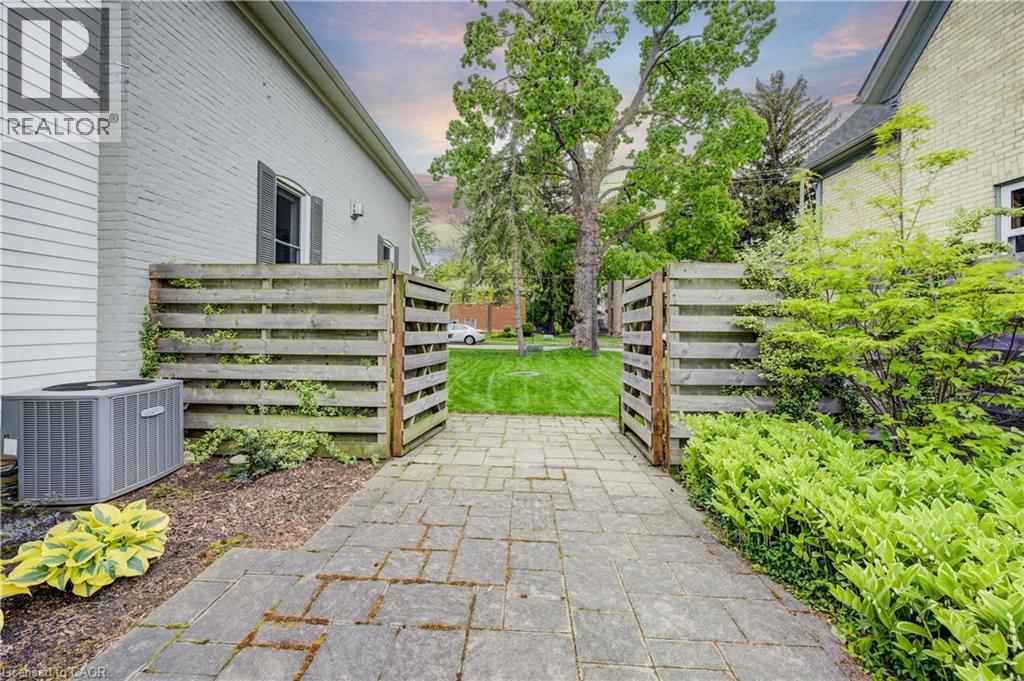 Photo 24 of 38 Euclid Avenue, Waterloo ON