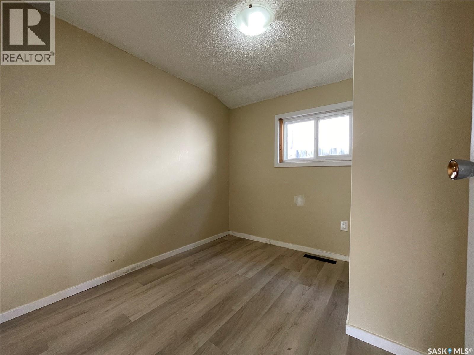 Photo 17 of 1432 105th Street, North Battleford SK