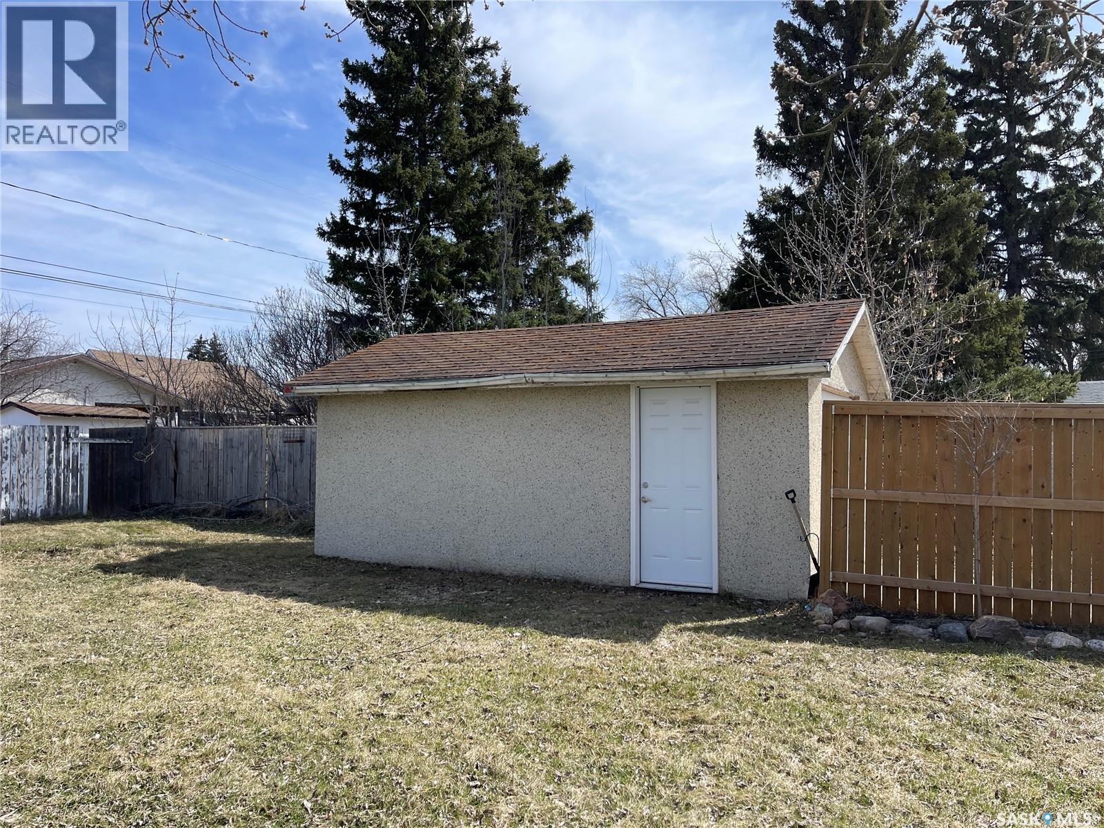 Photo 3 of 1432 105th Street, North Battleford SK