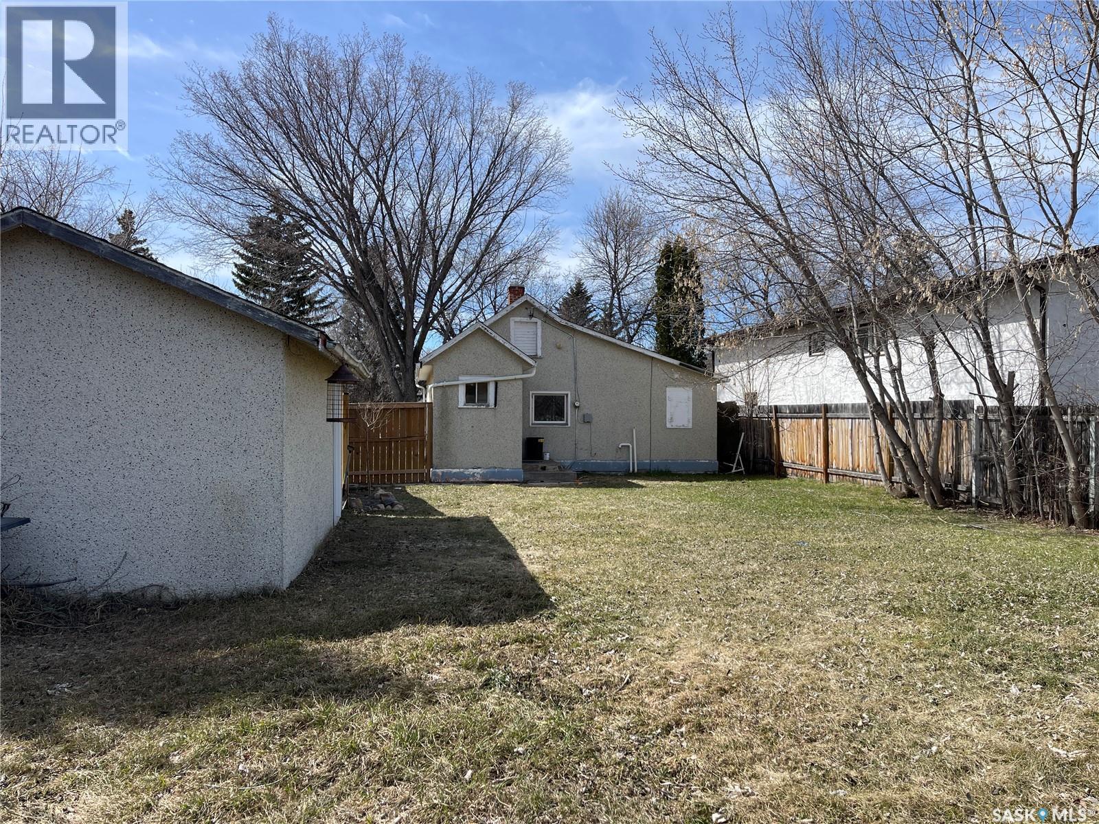 Photo 4 of 1432 105th Street, North Battleford SK