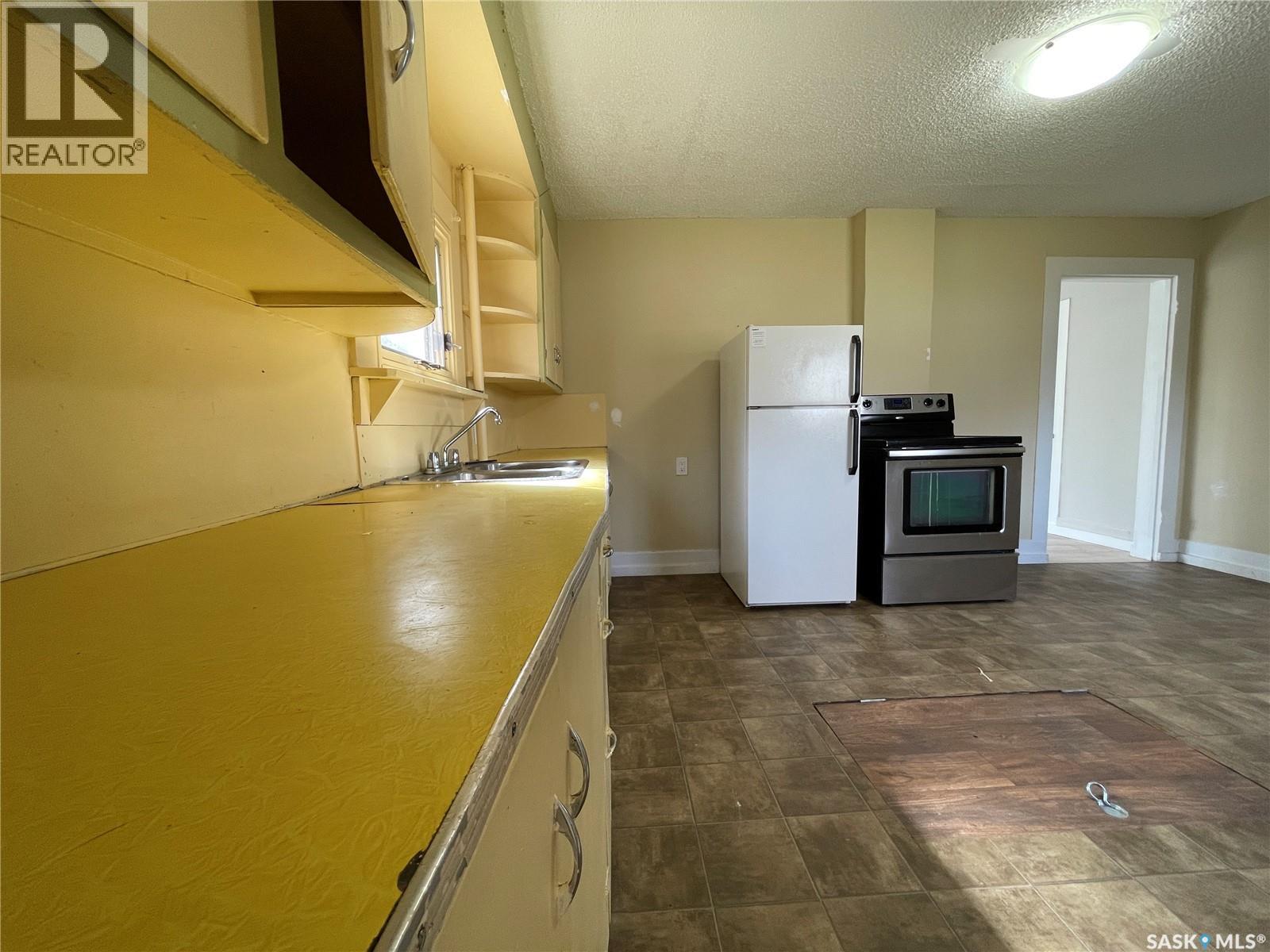 Photo 7 of 1432 105th Street, North Battleford SK