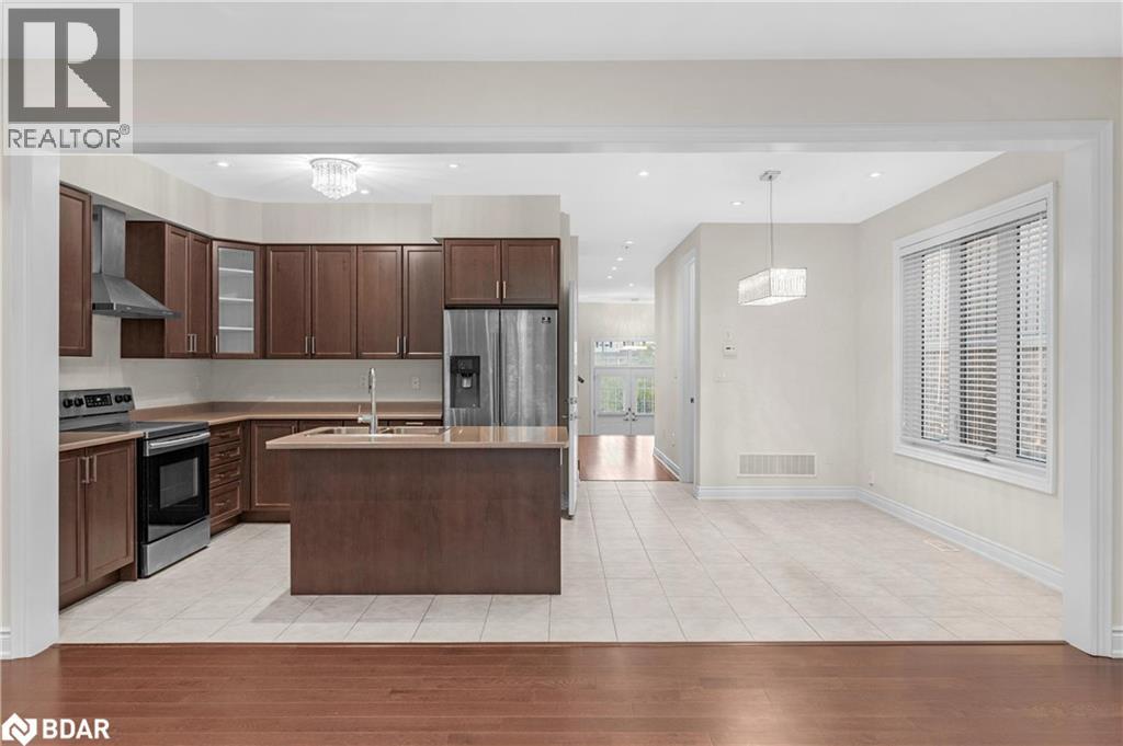 Photo 9 of 223 Thompson Road, Caledonia ON