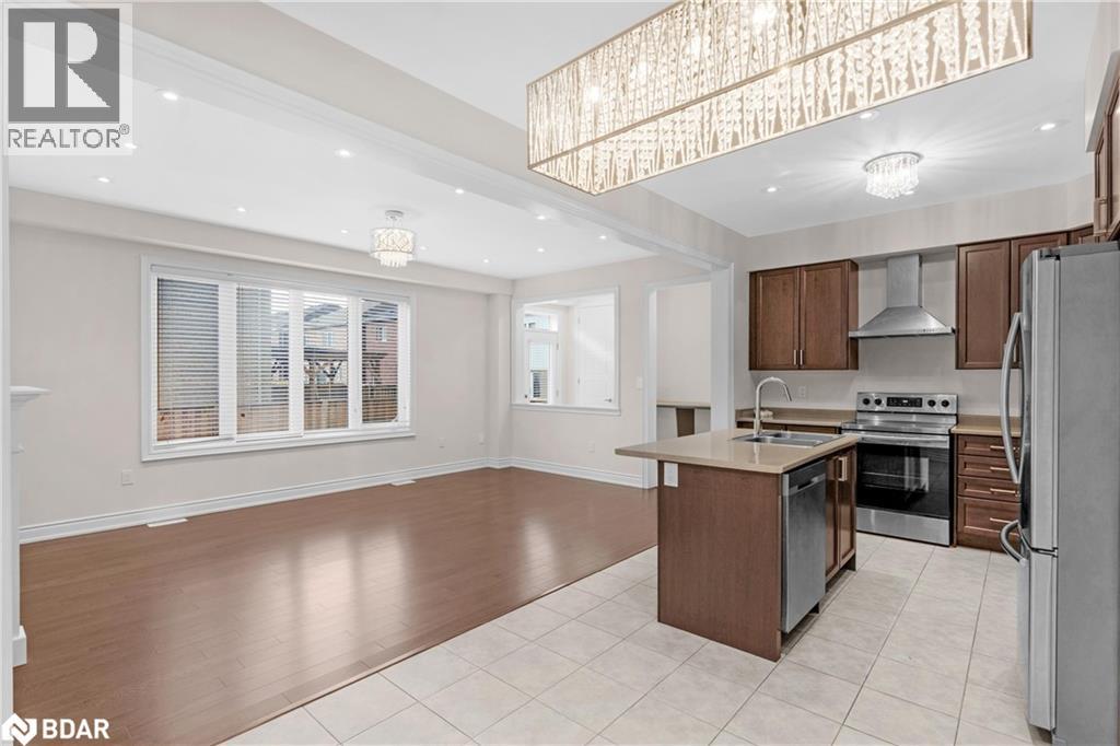 Photo 3 of 223 Thompson Road, Caledonia ON