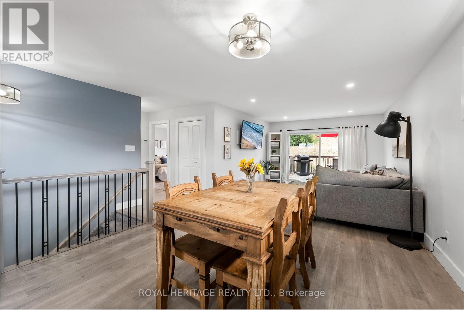 Photo 21 of 39 Caleb Crescent, Quinte West ON