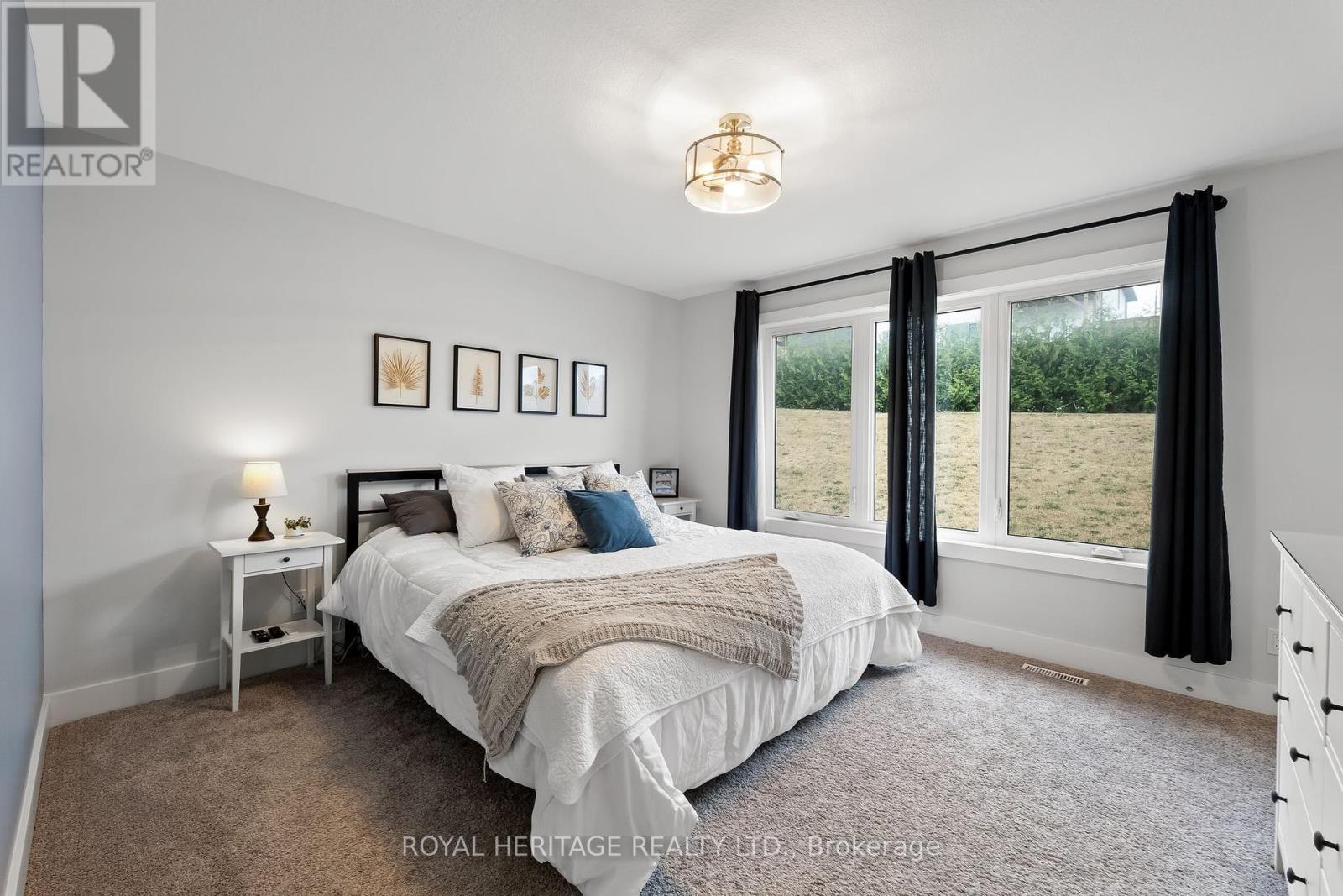 Photo 41 of 39 Caleb Crescent, Quinte West ON