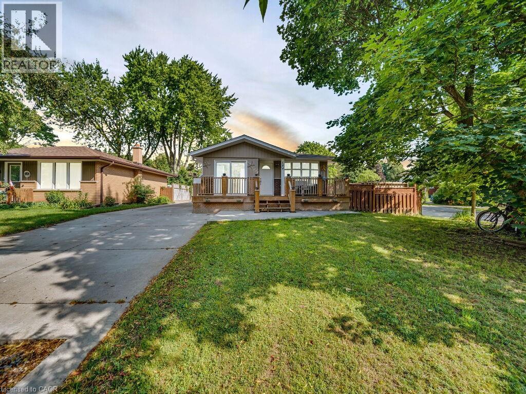 Photo 32 of 184 Cedarvale Crescent, Waterloo ON