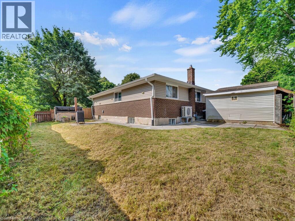 Photo 19 of 184 Cedarvale Crescent, Waterloo ON