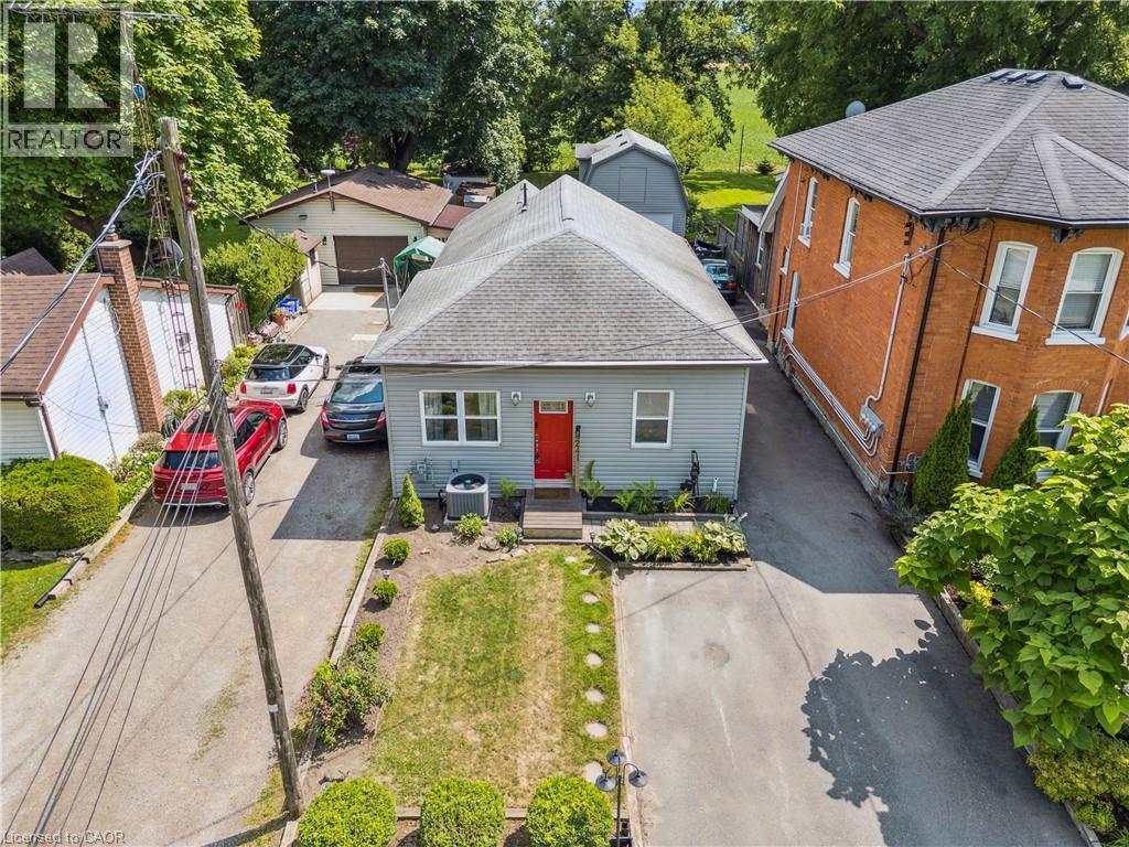 Photo 22 of 241 8 Highway, Dundas ON