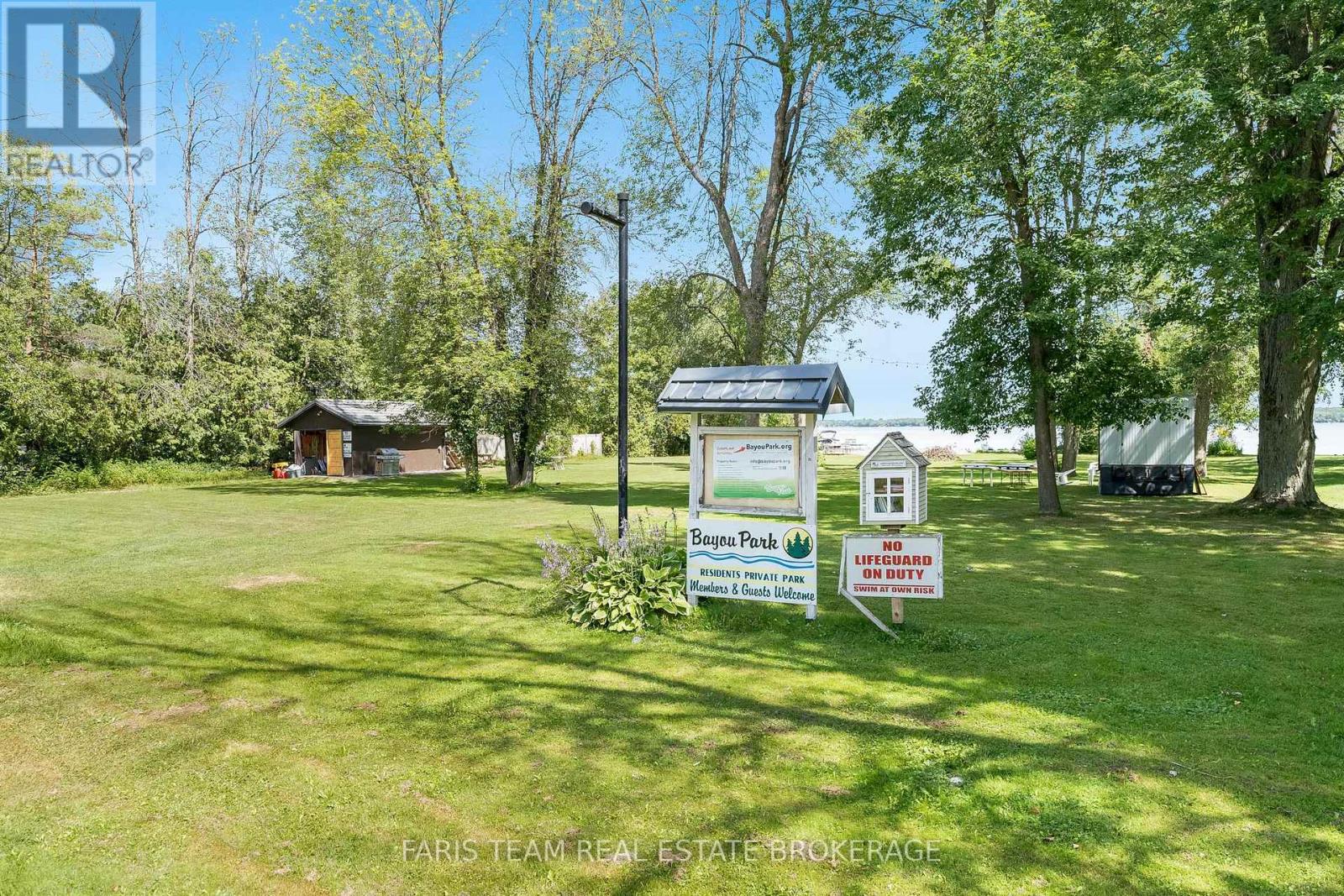 Photo 21 of 3563 Timberline Avenue, Severn ON
