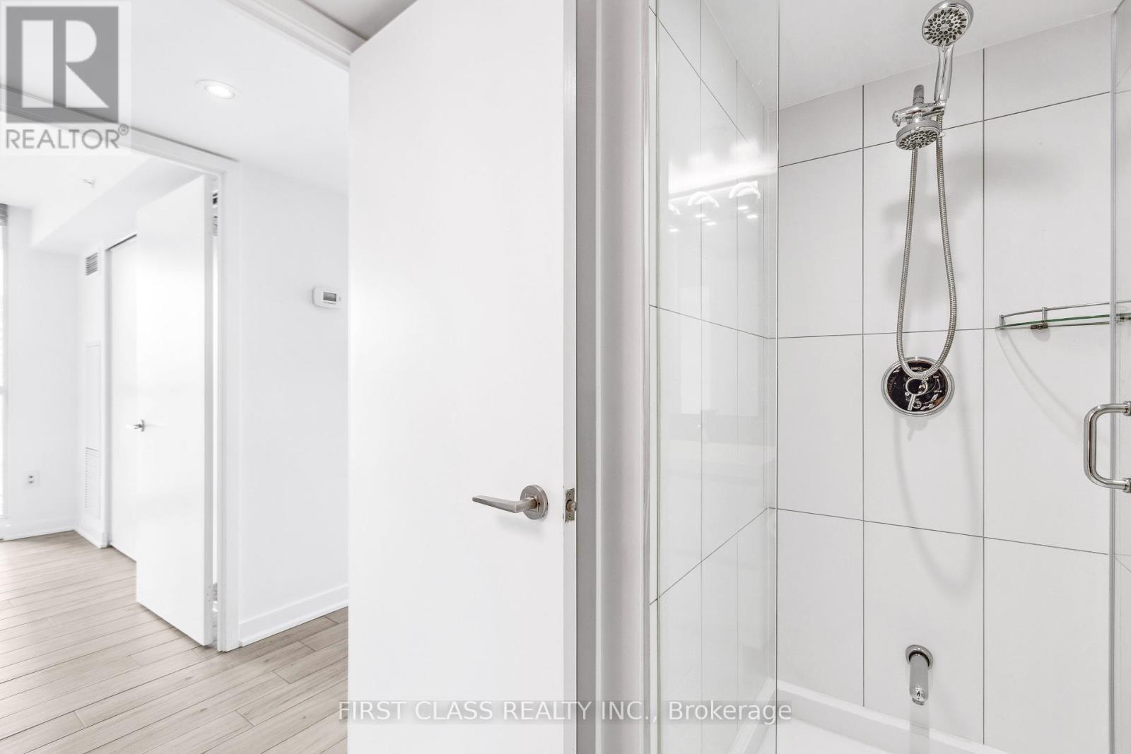 Photo 2 of 1601 75 Queens Wharf Road, Toronto ON